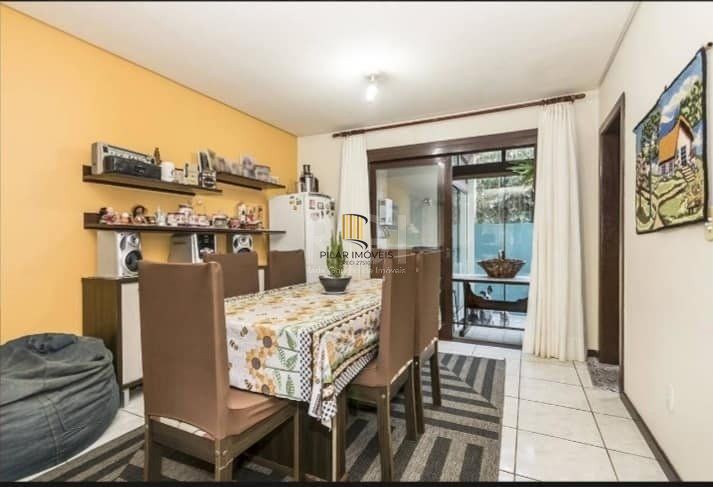 Casa de Condomínio 3 dormitórios no bairro Ipanema