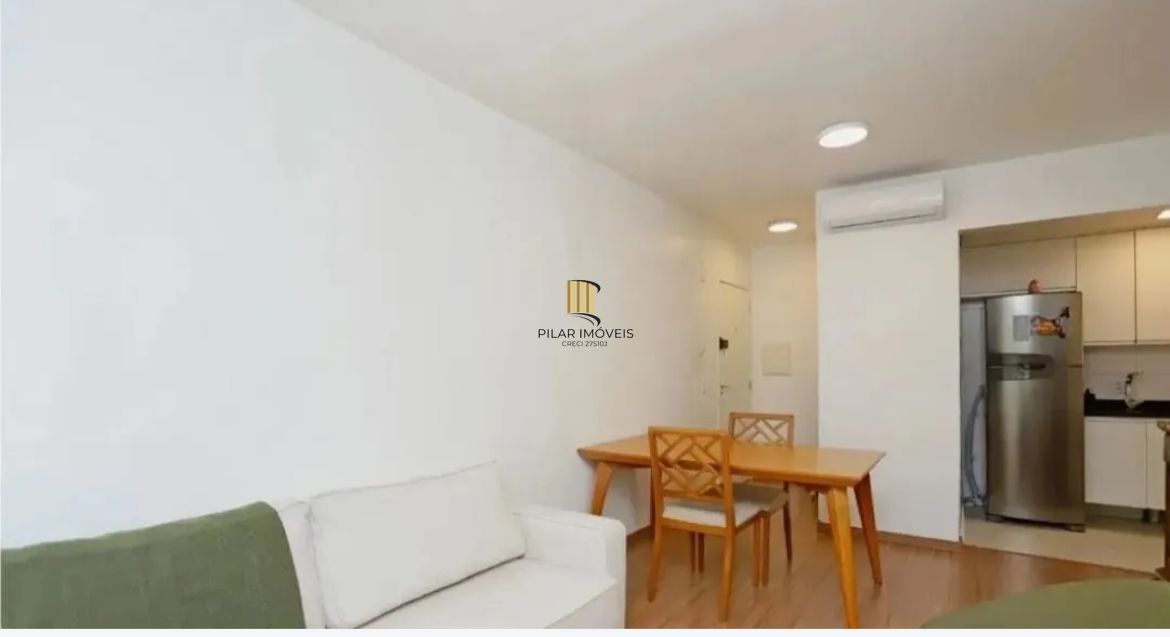 Ótimo apartamento de 2 dormitórios localizado no Bairro Vila Nova