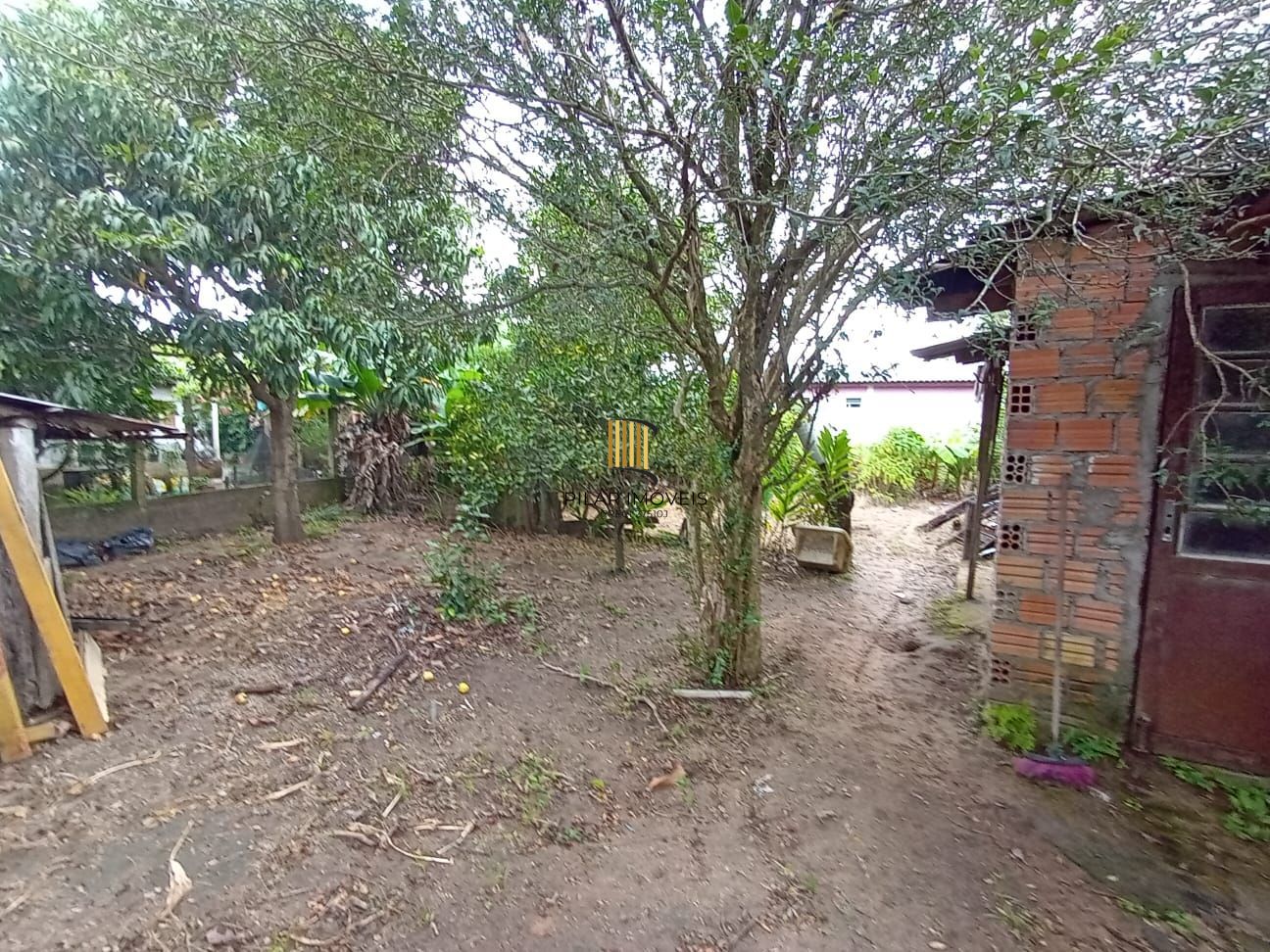 Casa no bairro Lami com terreno de 500 m²