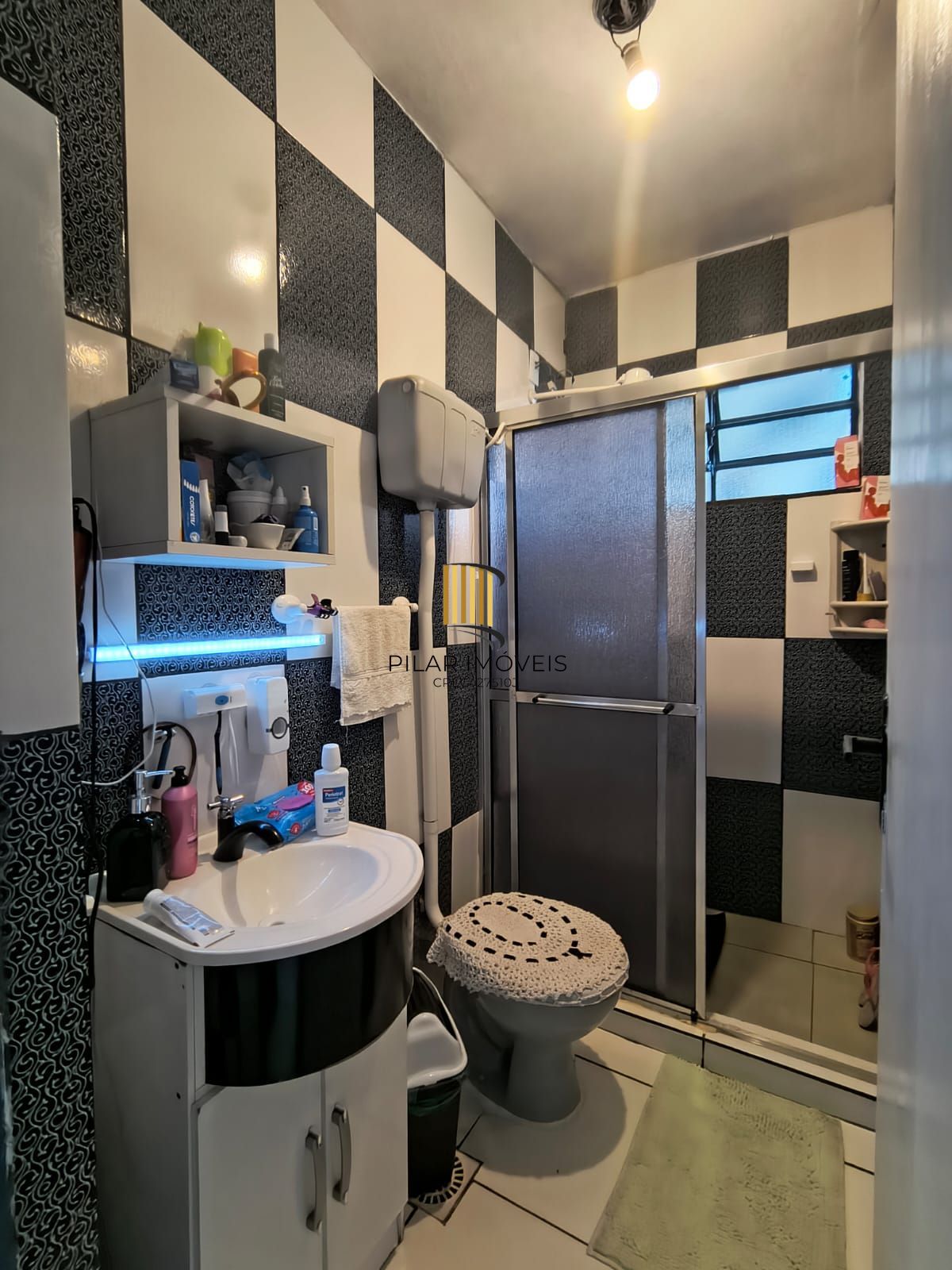 Apartamento de 2 dormitórios na Restinga
