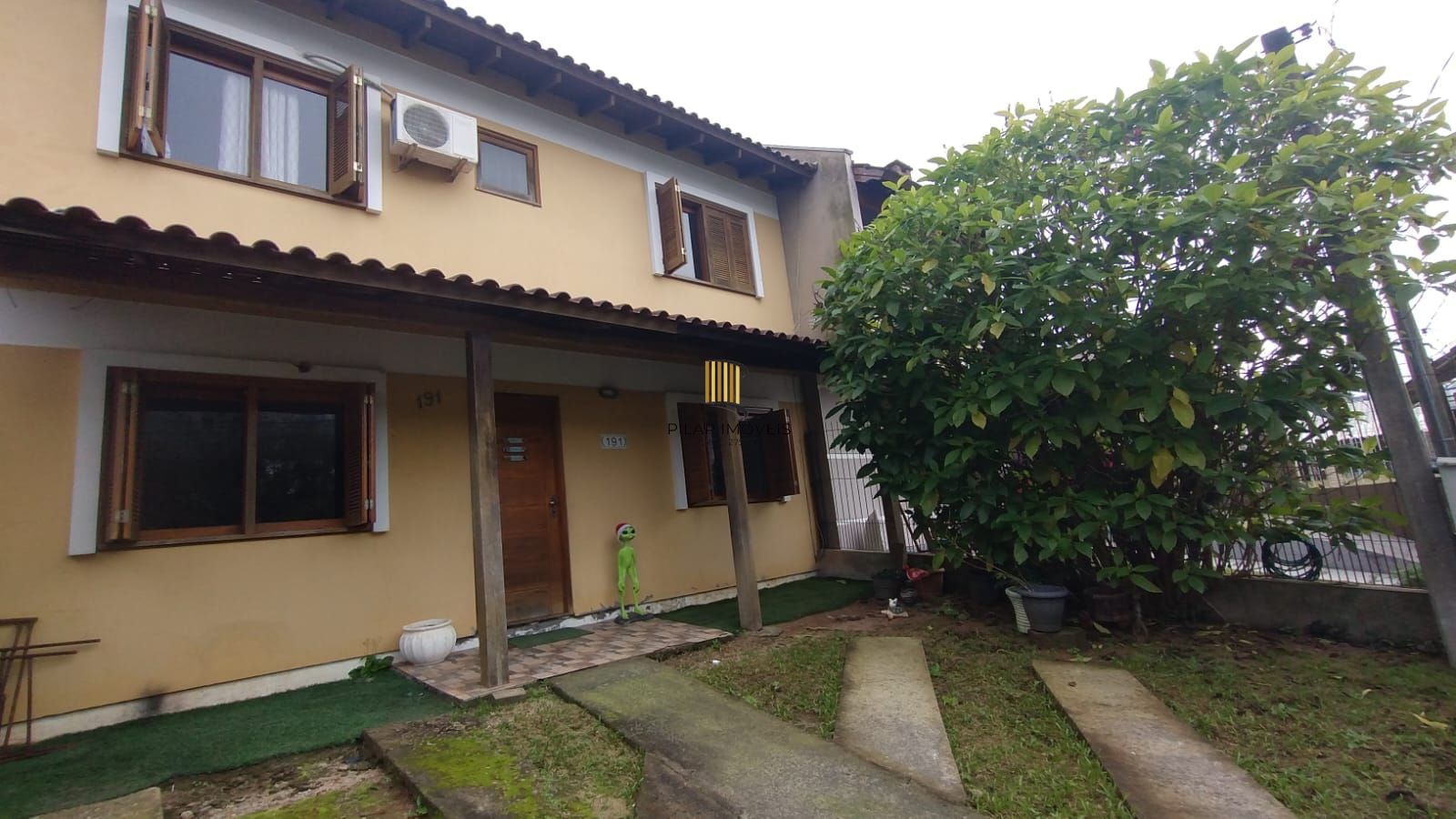 Sobrado no bairro Guaruja