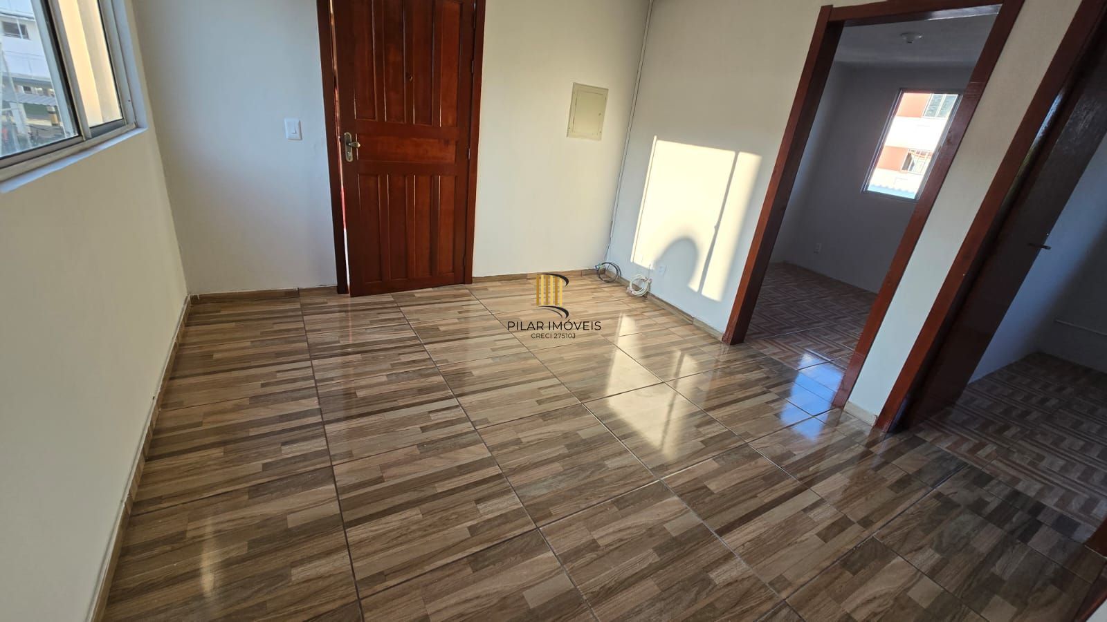 Apartamento no bairro Restinga - 2 Dormitórios - 1 vaga coberta