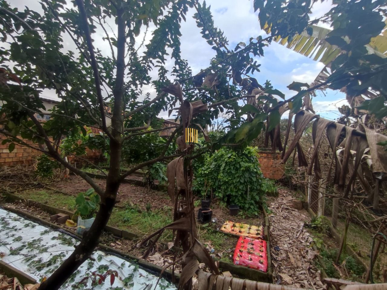 Casa no bairro Hipica - 3 dormitórios