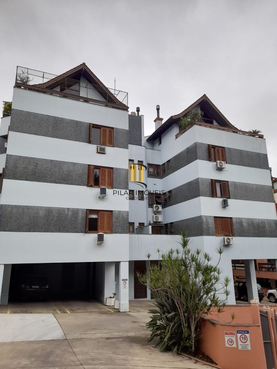 Apartamento no bairro Ipanema - 3 dormitórios - 1 suíte