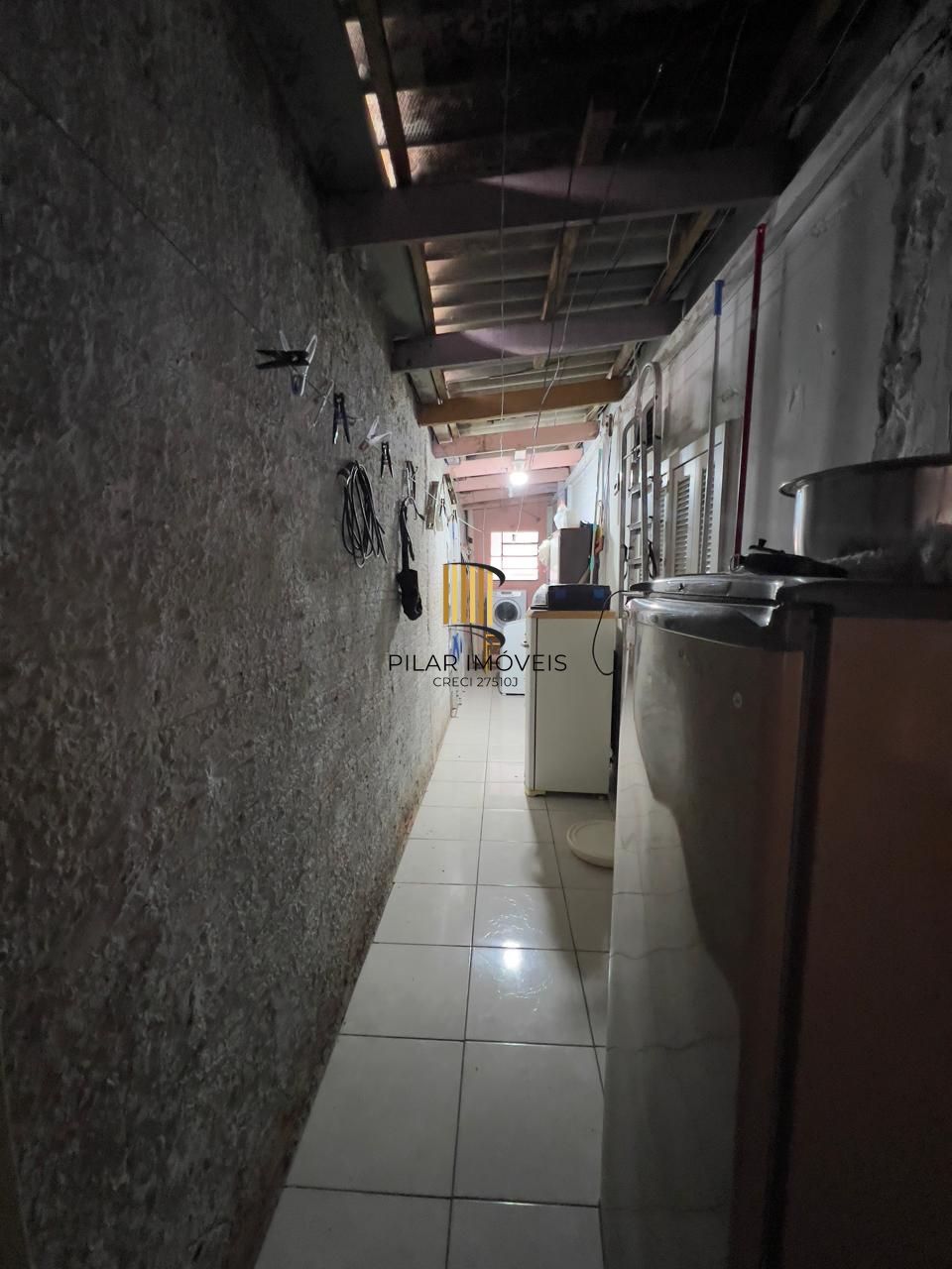 Ampla casa no Bairro Restinga 4 Dormitórios sendo um suíte