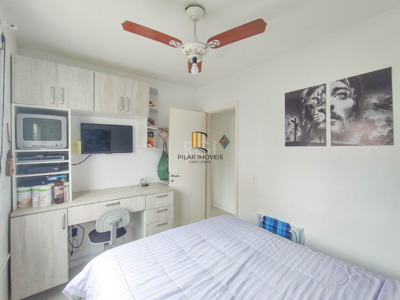 Apartamento no bairro Cristal - 3 dormitórios