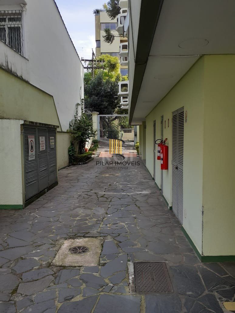 Apartamento no bairro Auxiliadora - 4 dormitórios