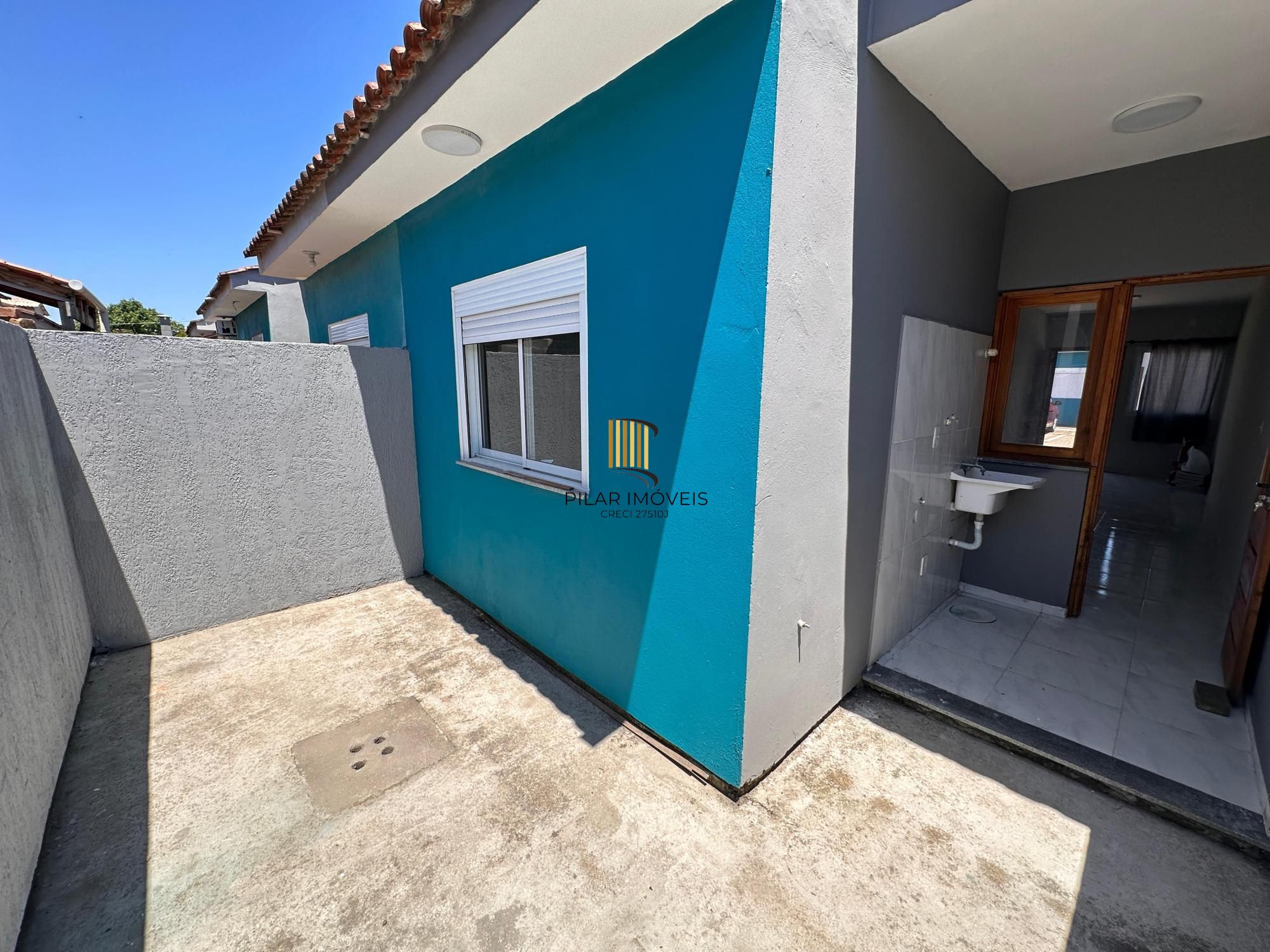 Casa no bairro Ponta Grossa / Aceita compra assistida