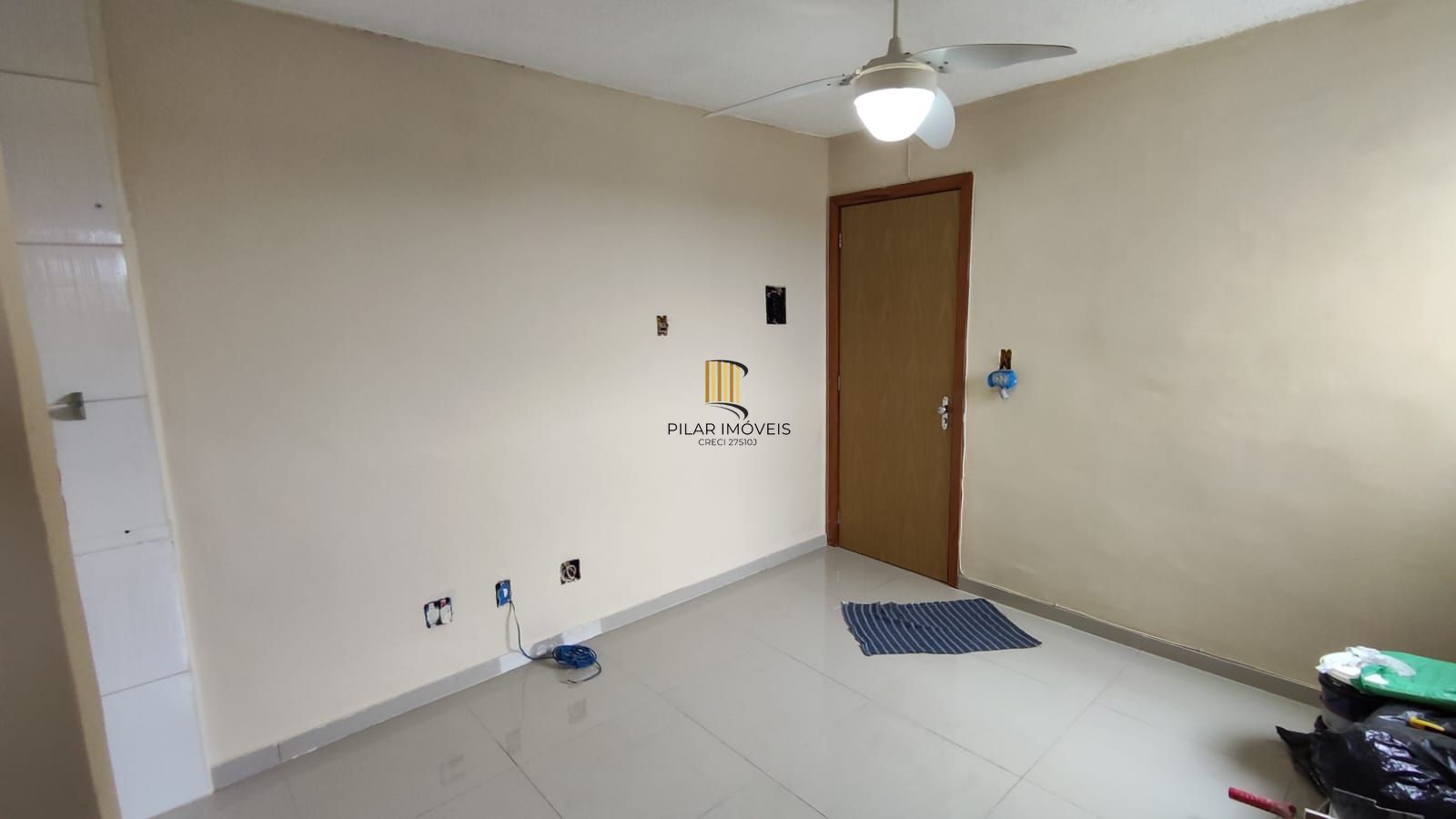 Apartamento de 2 Dormitórios no bairro restinga
