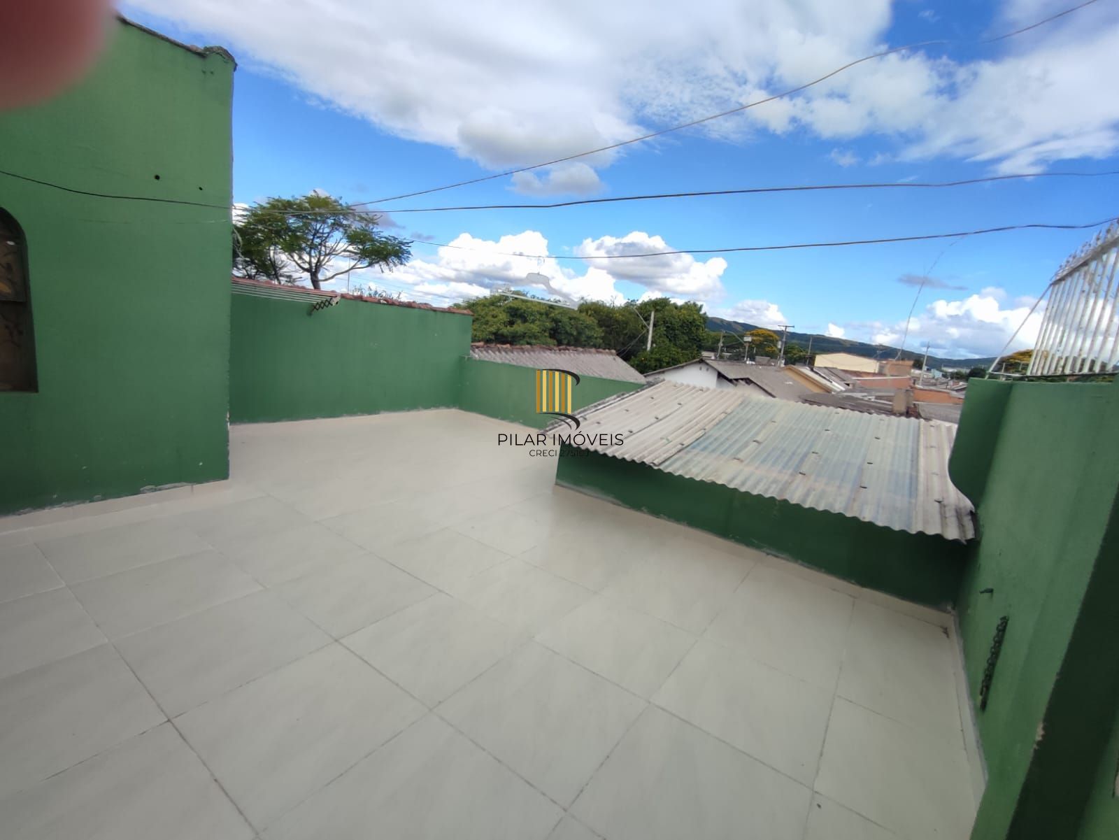 Casa no bairro Restinga - 3 dormitórios