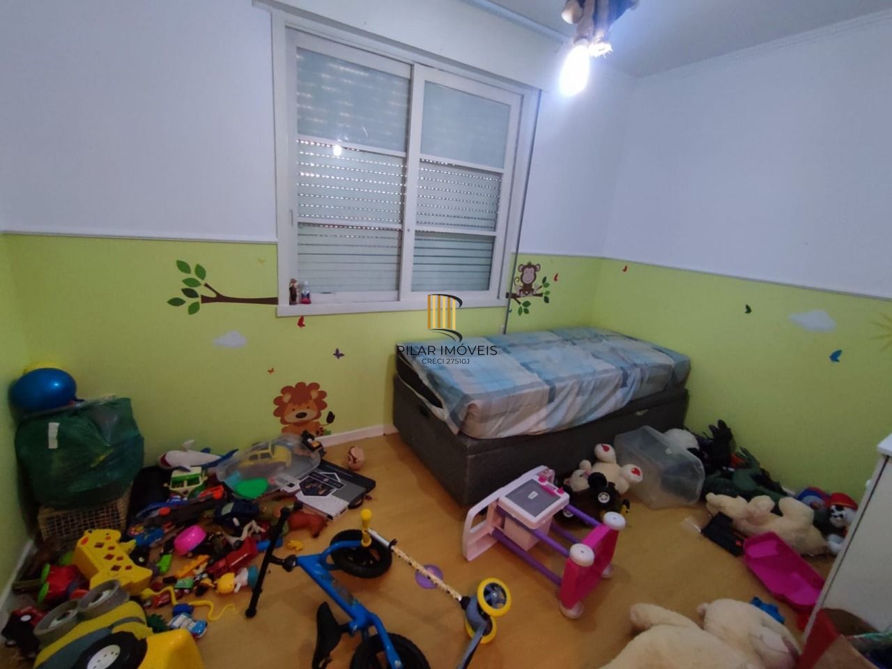 Casa no bairro Teresópolis - 3 dormitórios