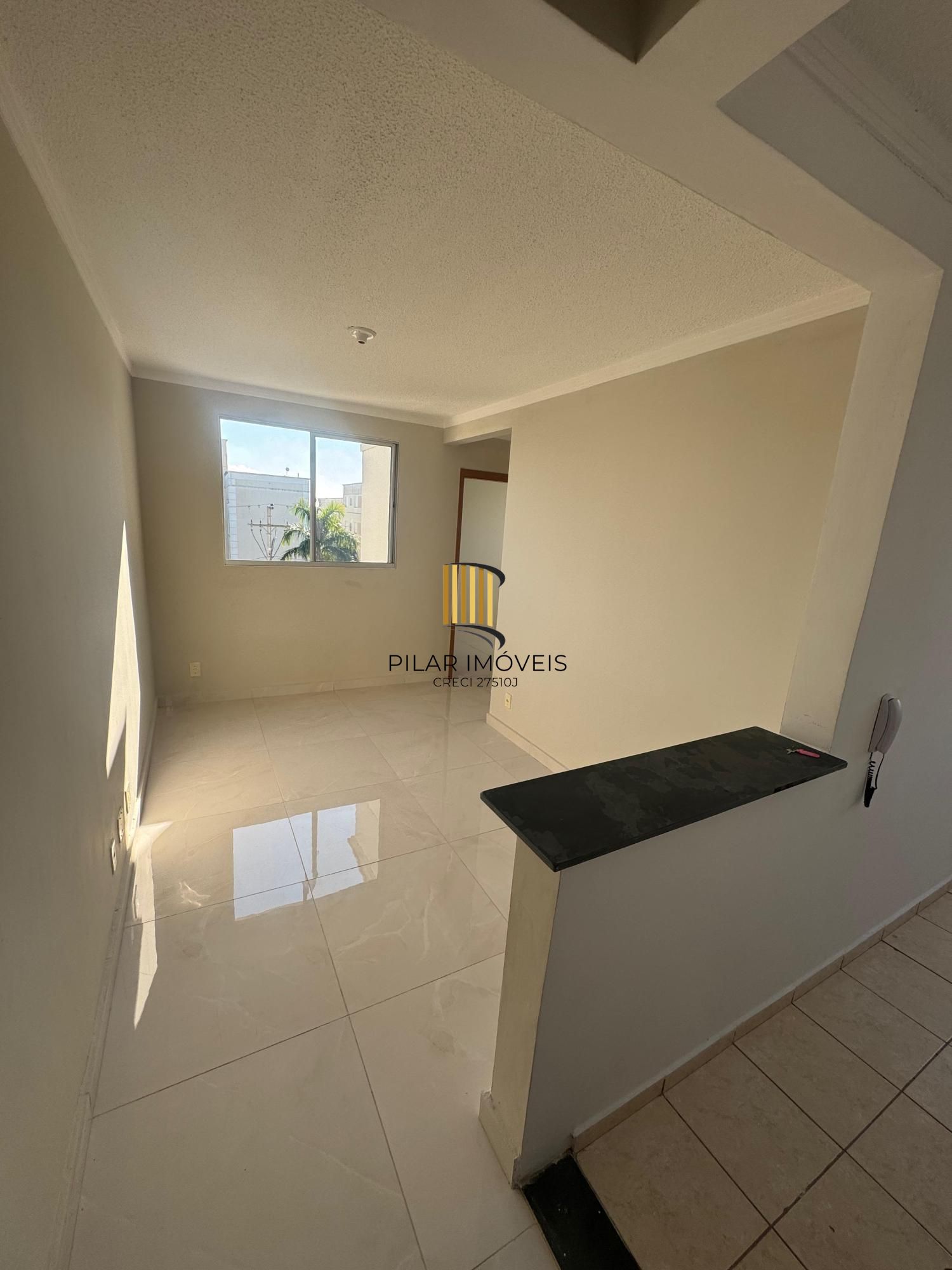 Apartamento Bairro Jardim Leopoldina - 2 Dormitórios