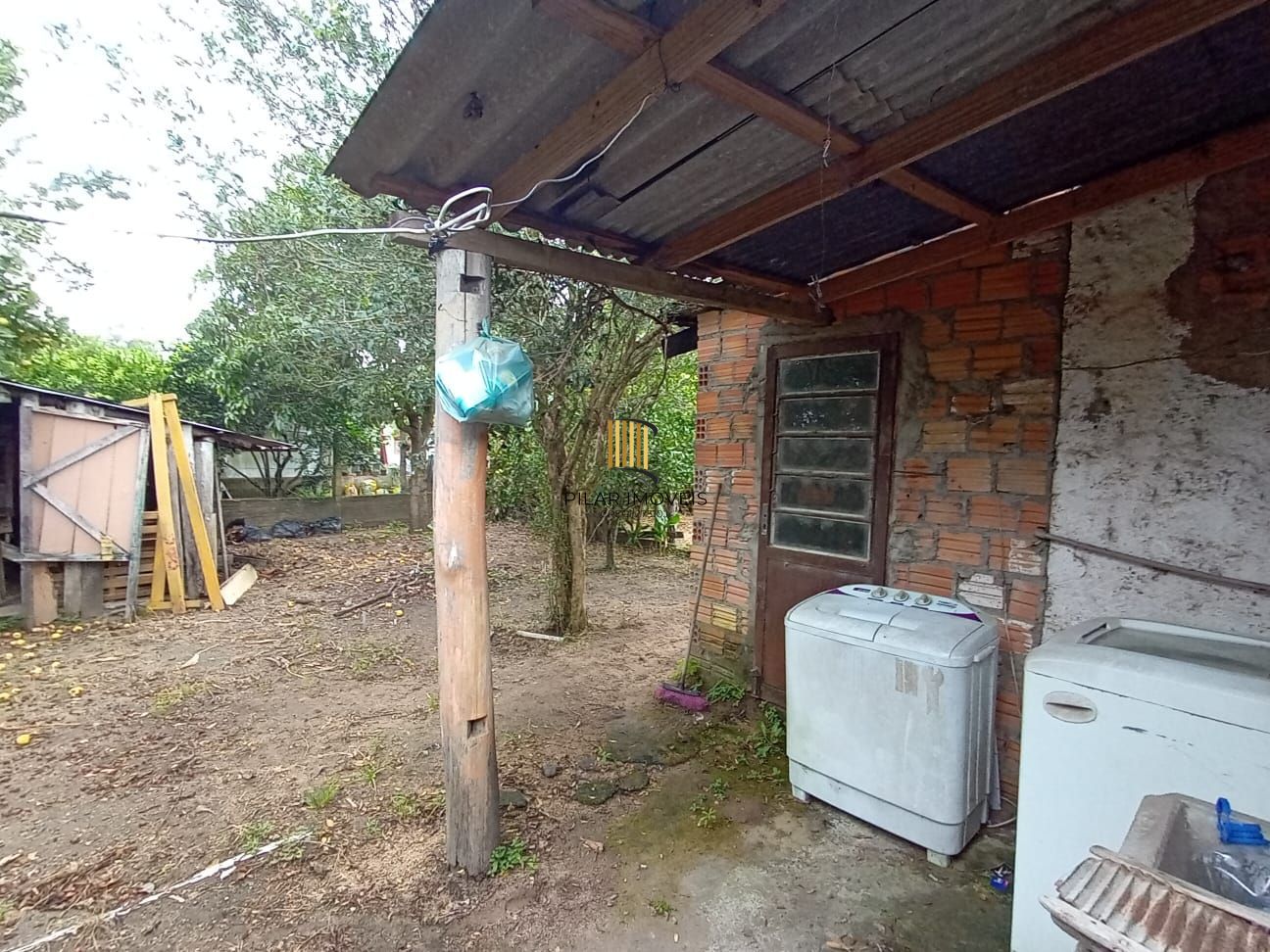 Casa no bairro Lami com terreno de 500 m²