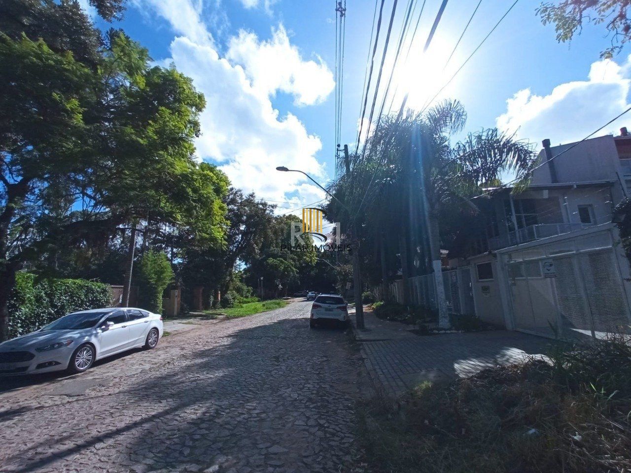 Terreno no bairro Pedra Redonda - Porto Alegre