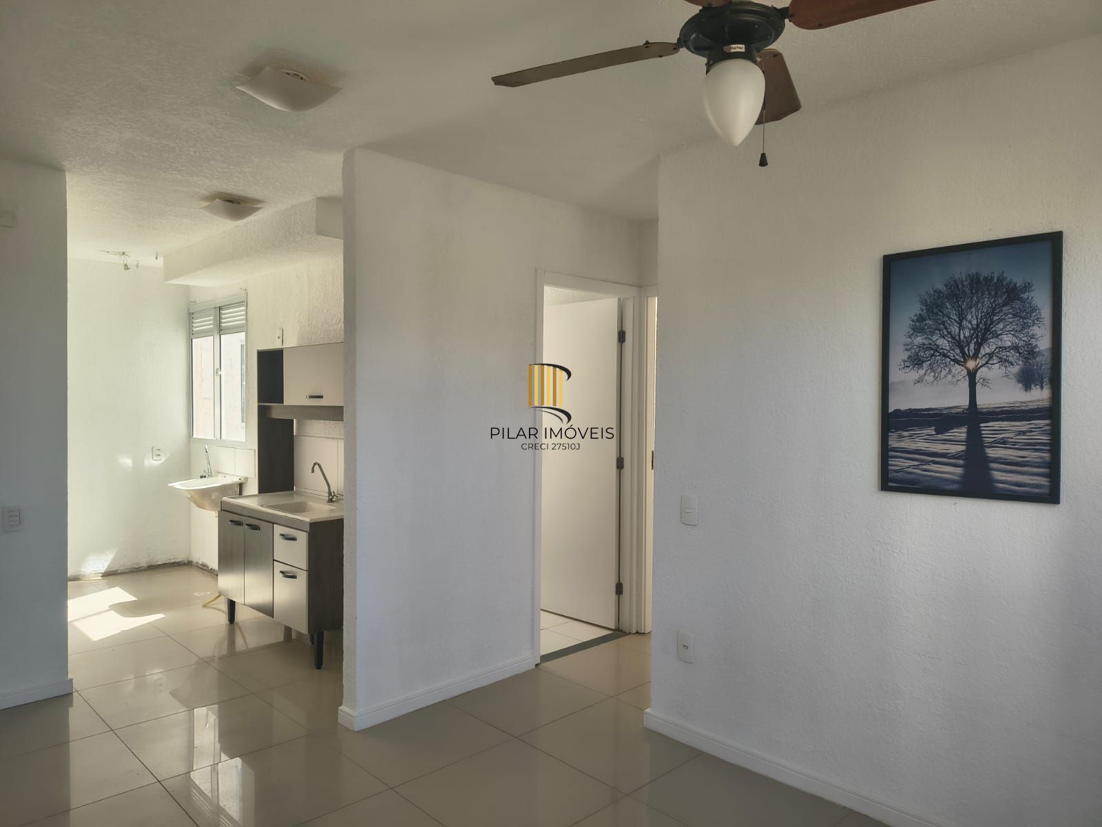 Apartamento de 2 dormitórios na Restinga