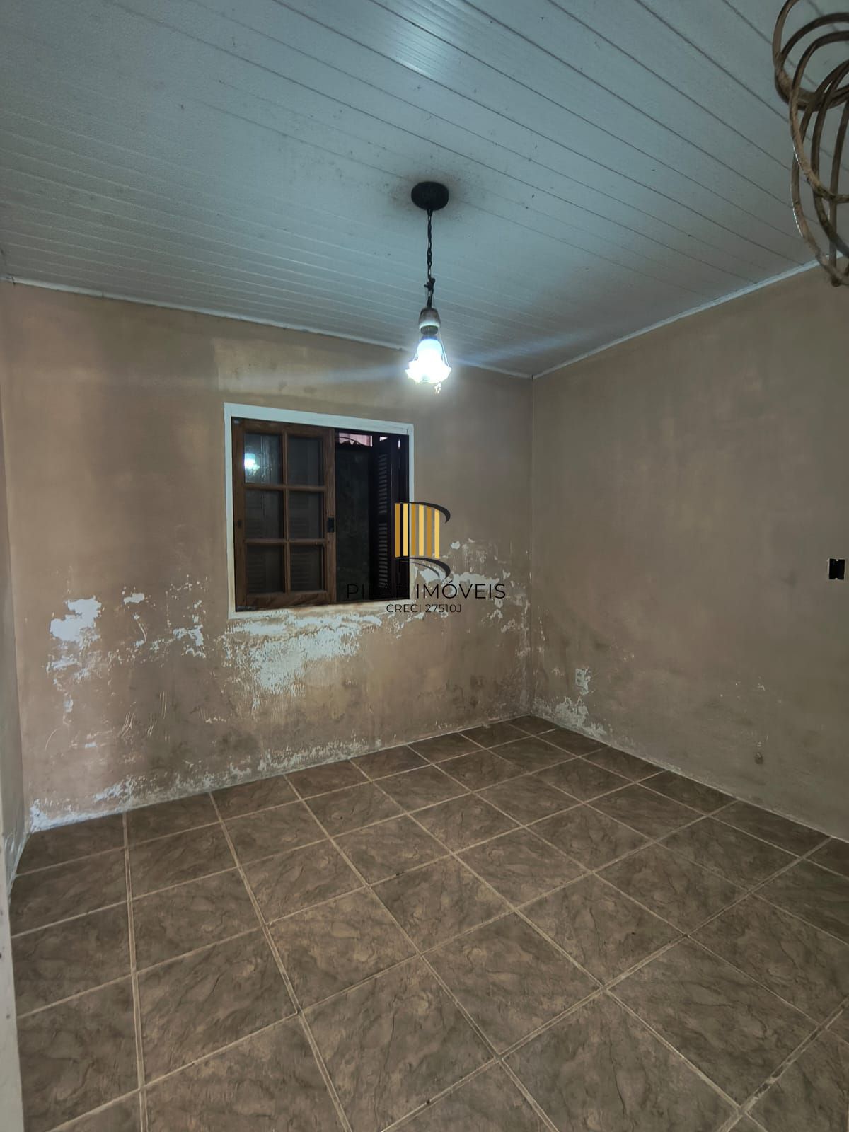 Casa de esquina com 3 dormitórios no bairro Campo Novo