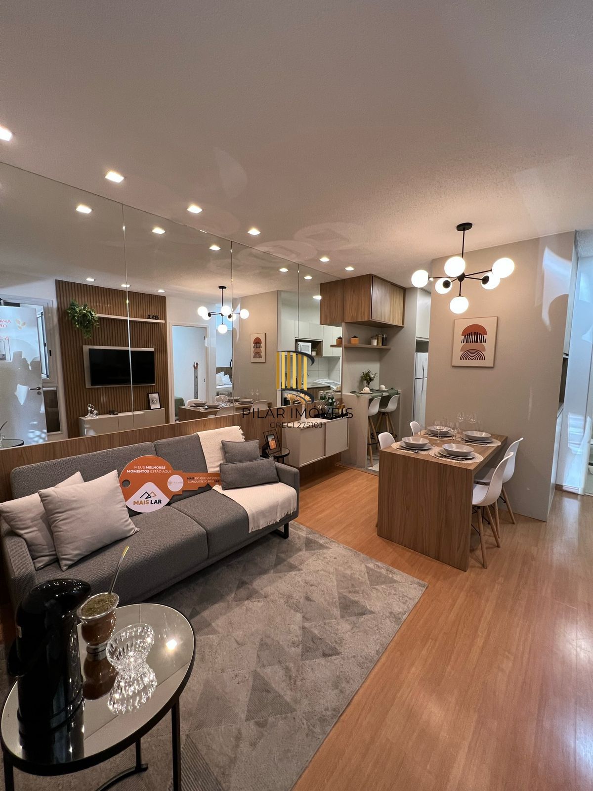 Ótimo apartamento Gardem de 2 dormitórios no bairro Campo Novo