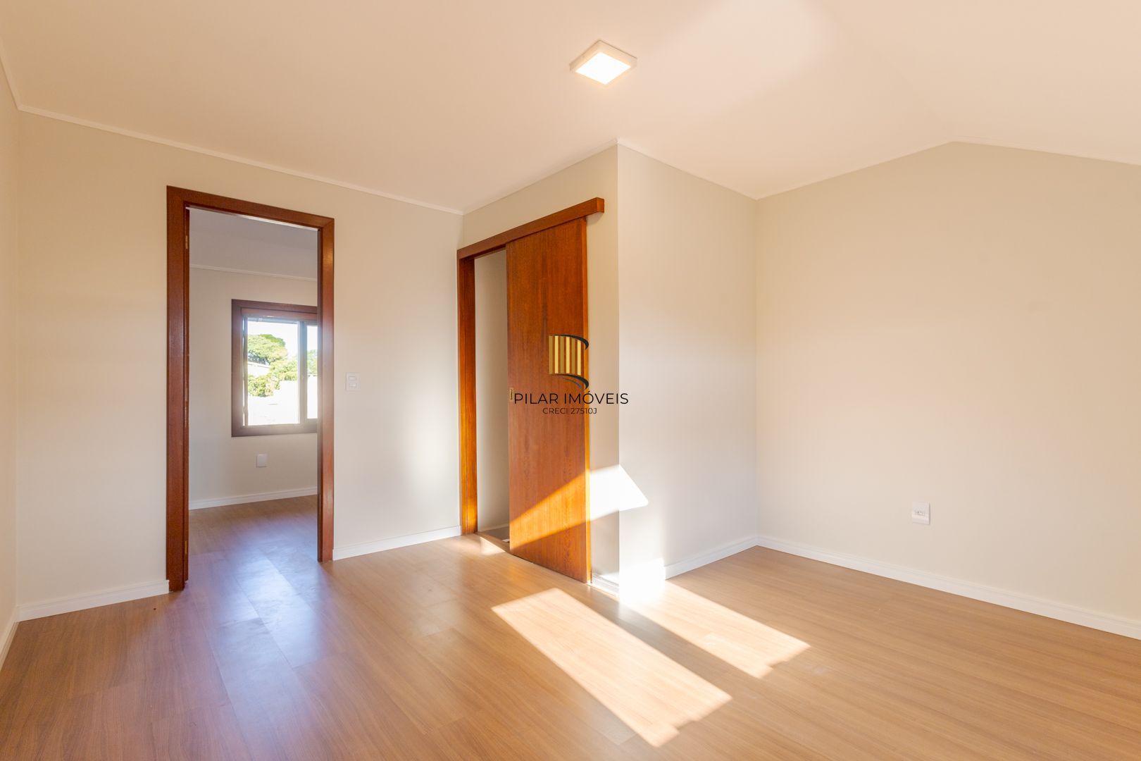 Excelente casa 3 dormitórios Bairro Tristeza