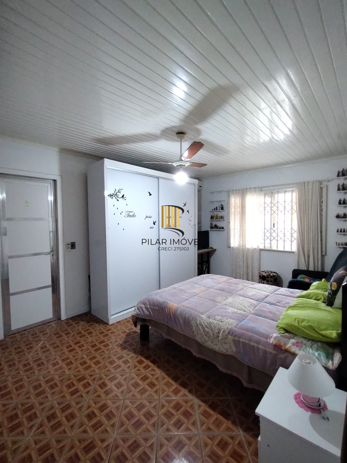 Casa no bairro Aberta dos Morros - 5 dormitórios