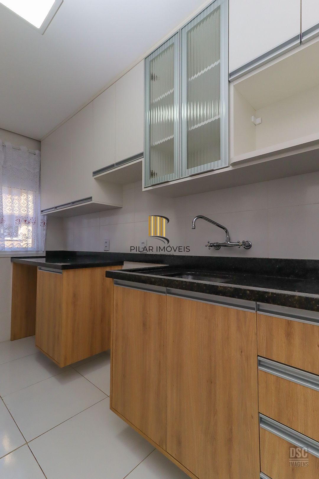 Apartamento no bairro Vila Nova - 2 dormitórios