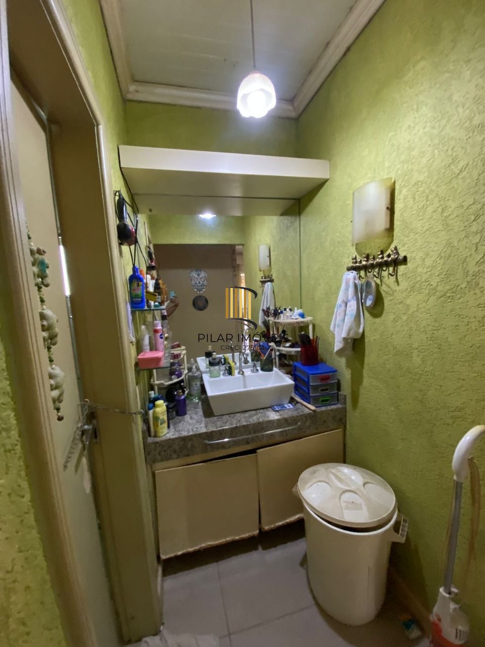 Casa no bairro Hípica - 3 dormitórios