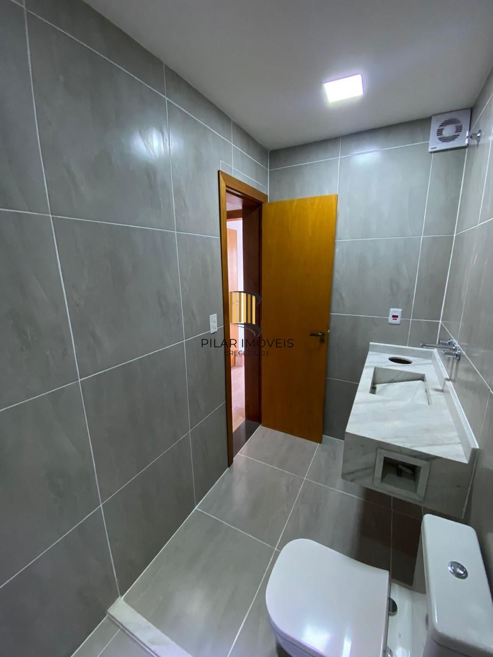 Casa 3 dormitórios no bairro Aberta dos Morros