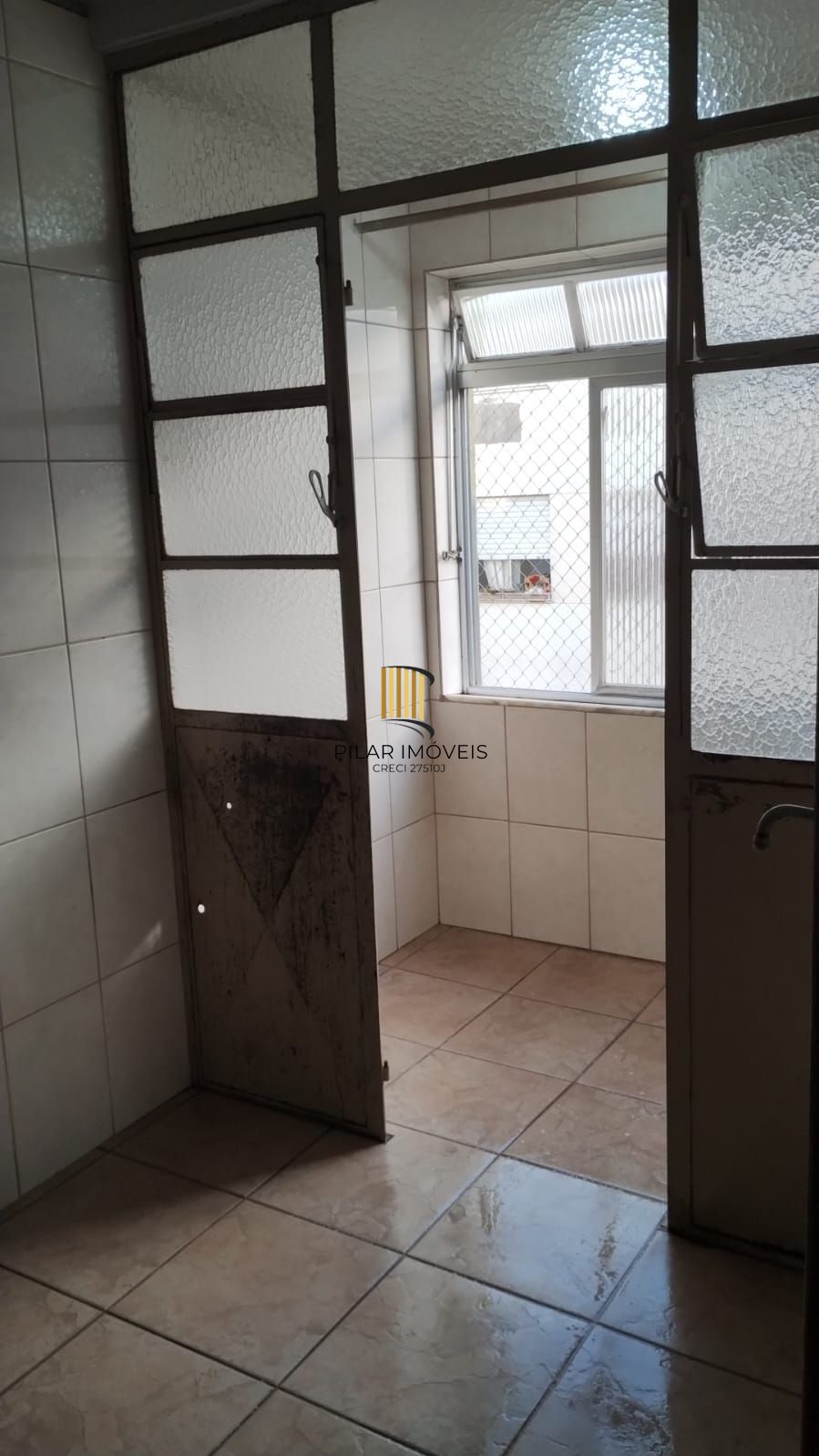 Ótimo Apartamento Localizado no Bairro Vila Nova - 2 dormitórios