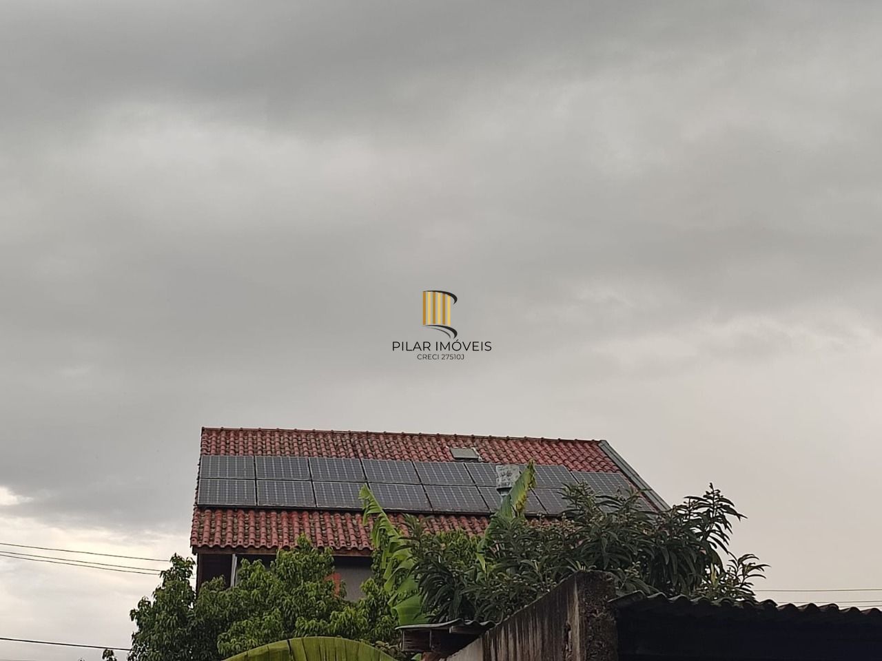 Casa no bairro Hipica - 3 dormitórios