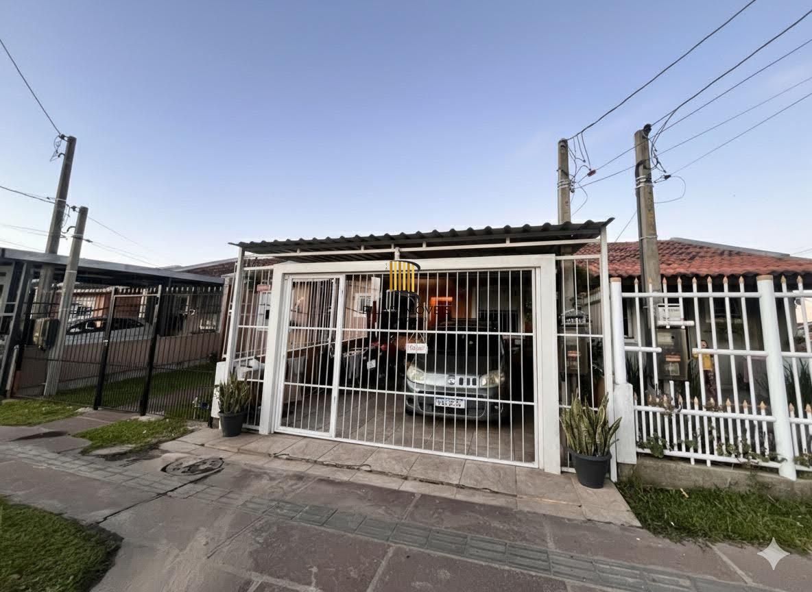 Casa 2 Dormitórios  Winter Park - 1 vaga de garagem