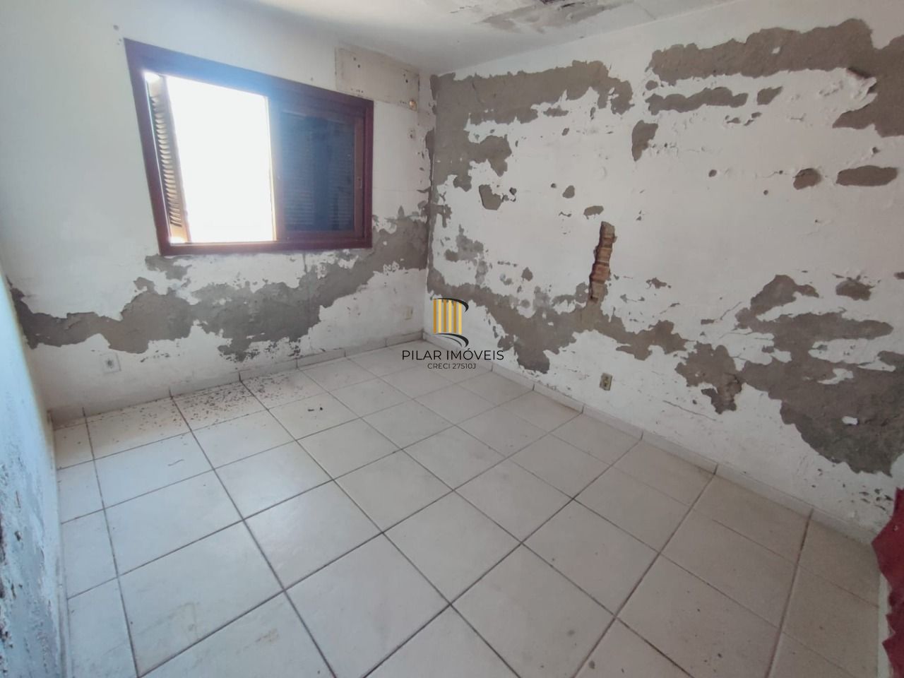 Casa no bairro Cavalhada  - 5 dormitórios