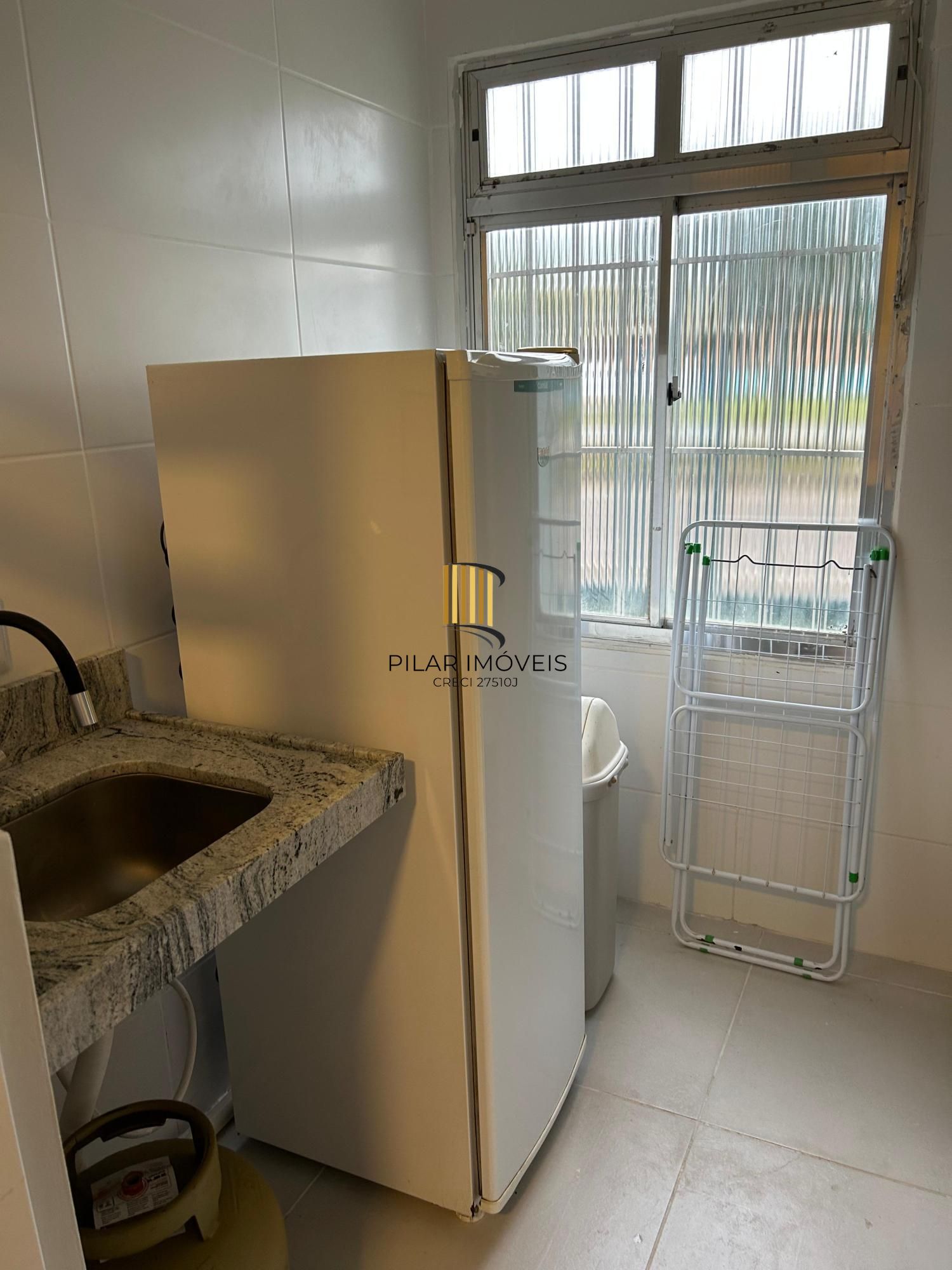 Ótimo apartamento de 3 dormitórios em Capão Novo