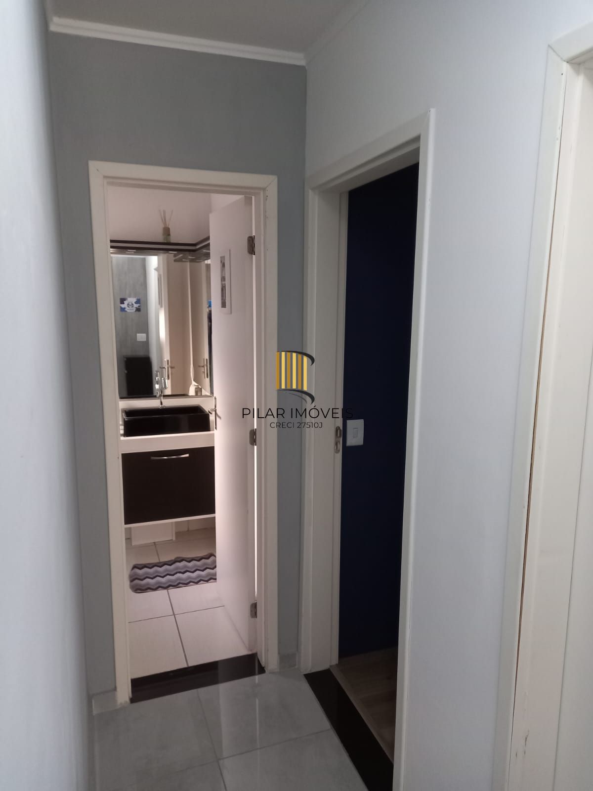 Apartamento no bairro Vila Nova - 2 dormitórios
