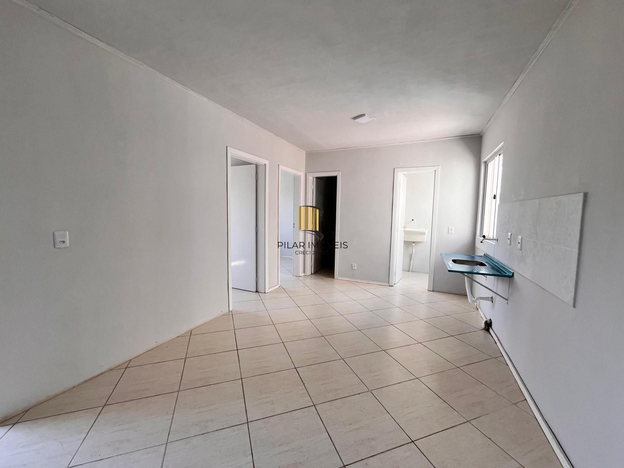 Apartamento no Bairro Restinga - 2 Dormitórios