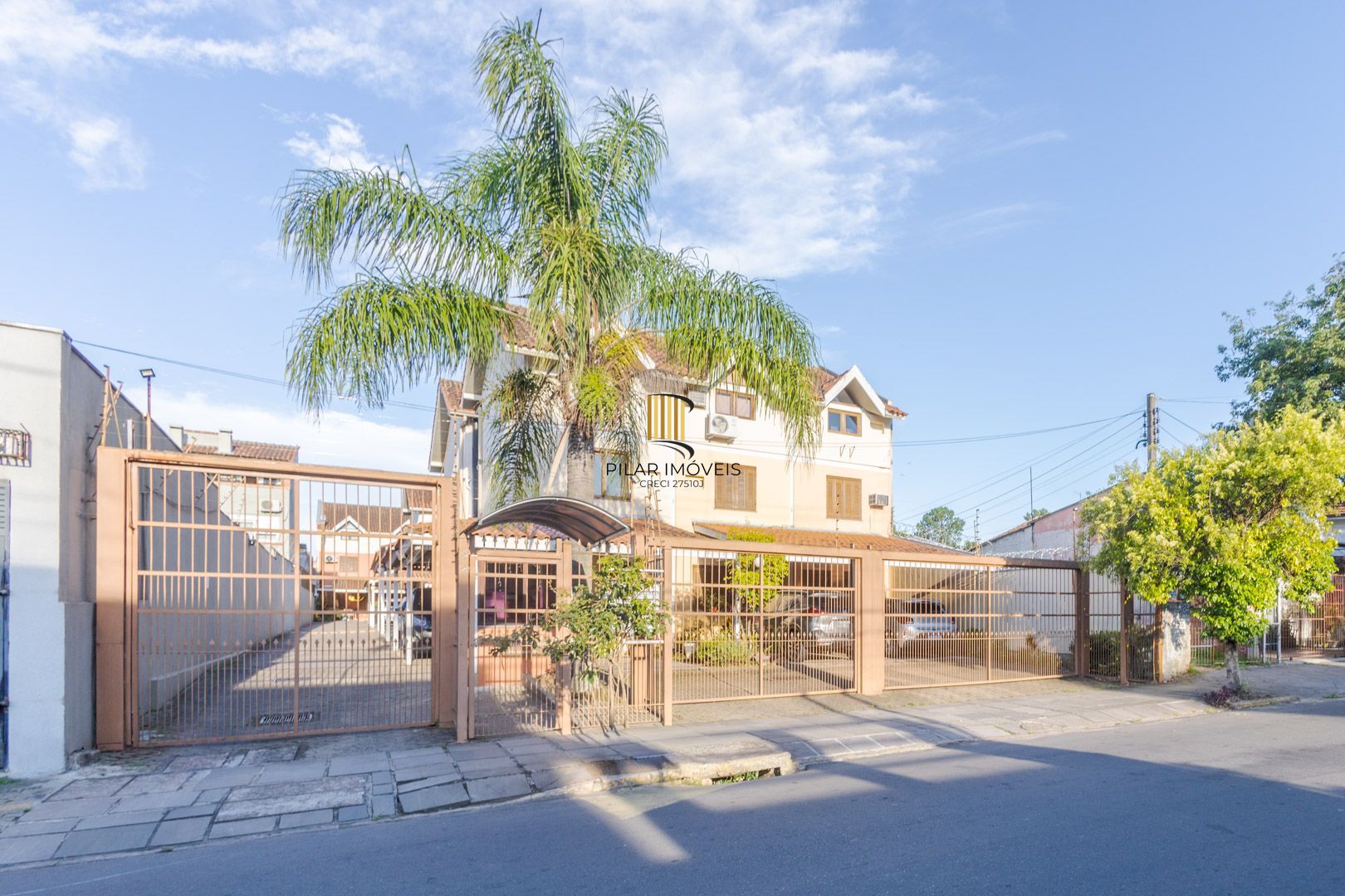 Excelente casa 3 dormitórios Bairro Tristeza