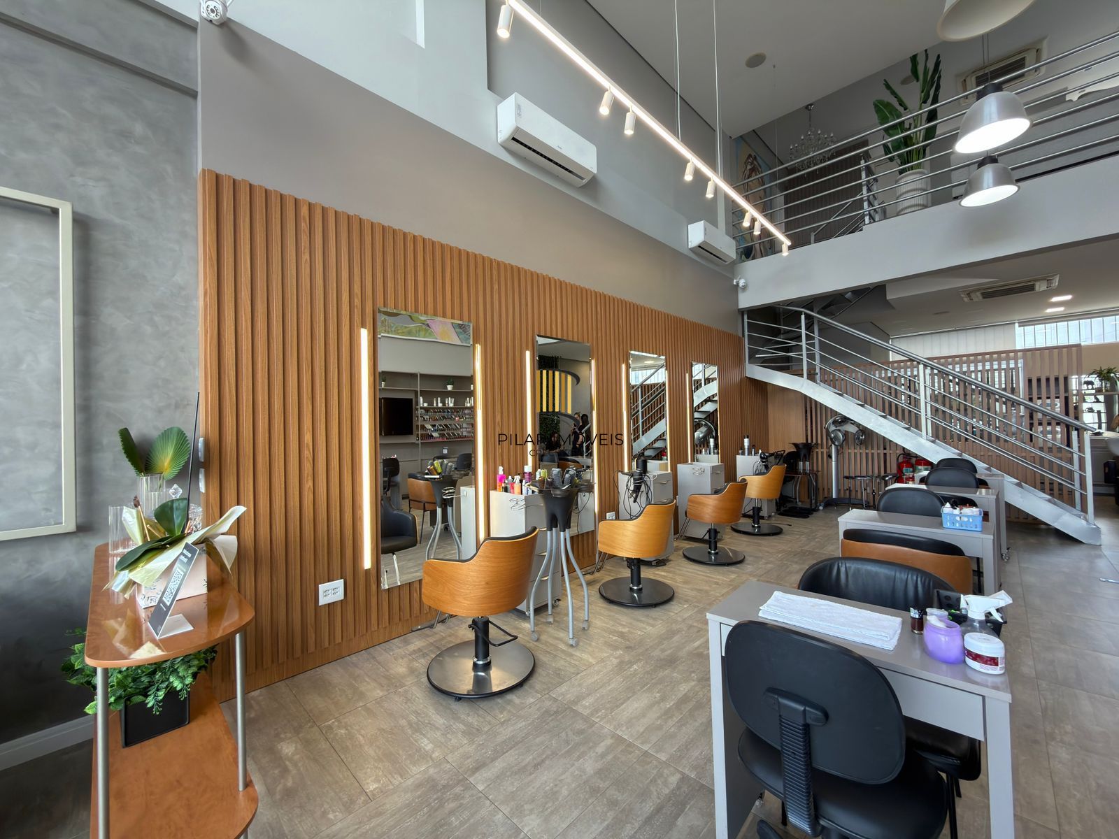 Ponto Comercial de Estética à Venda – Hípica