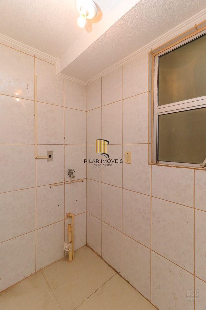 Apartamento no bairro Campo Novo - 2 dormitórios - 1 vaga de garagem