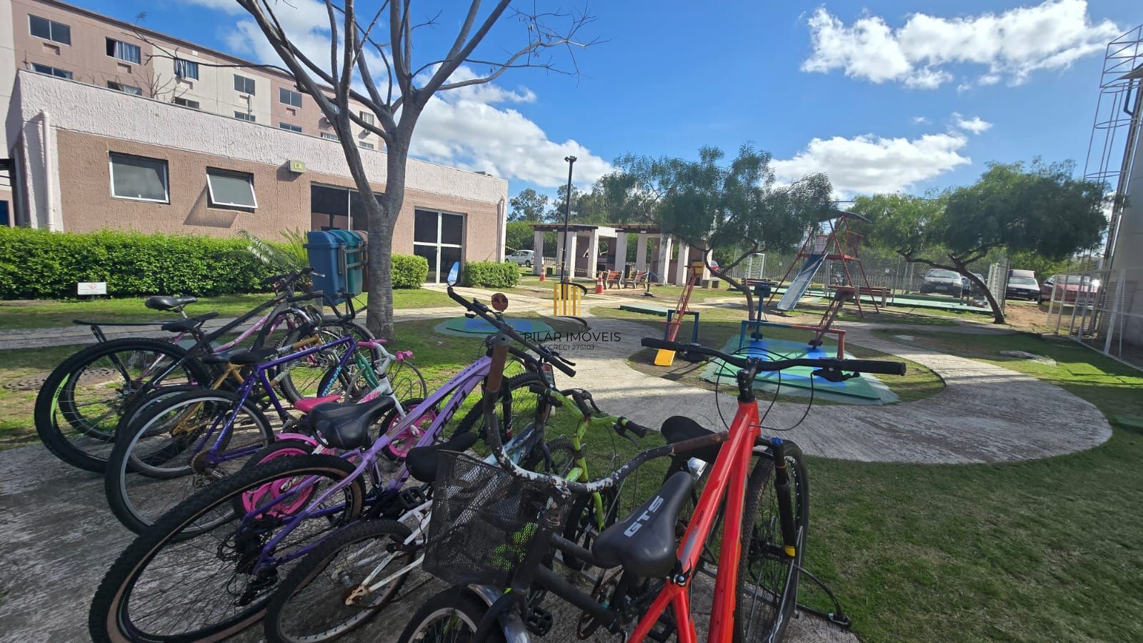 Apartamento no bairro Hípica - 2 dormitórios - 1 vaga