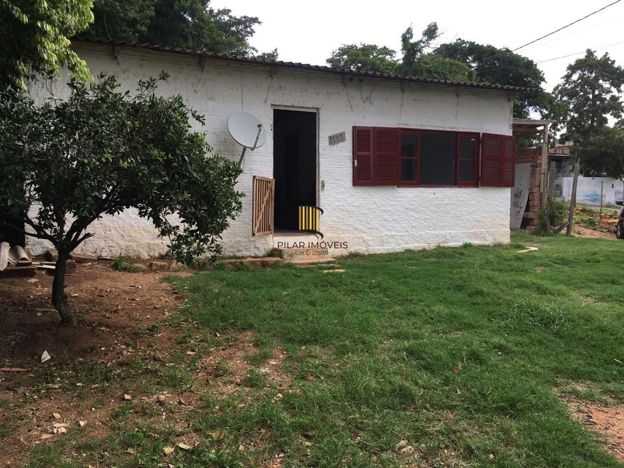 Casa no bairro Ipanema - 2 dormitórios