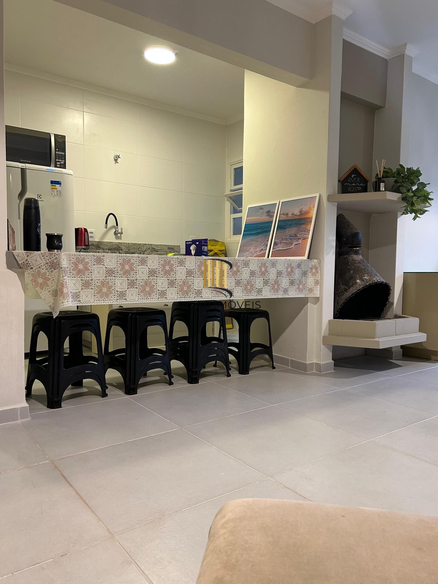 Ótimo apartamento de 3 dormitórios em Capão Novo