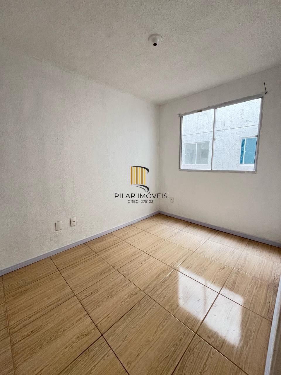 Apartamento no bairro Restinga - 2 dormitórios