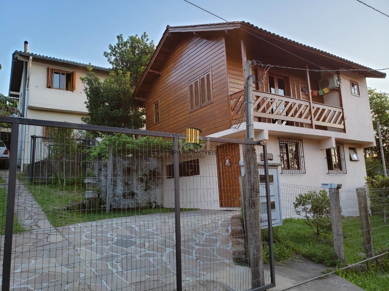 Casa para Venda - 300m², 5 dormitórios, 4 vagas - Vila Nova - Pilar Imóveis