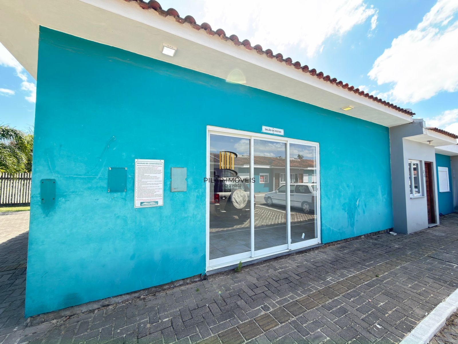 Casa no bairro Ponta Grossa / Aceita compra assistida