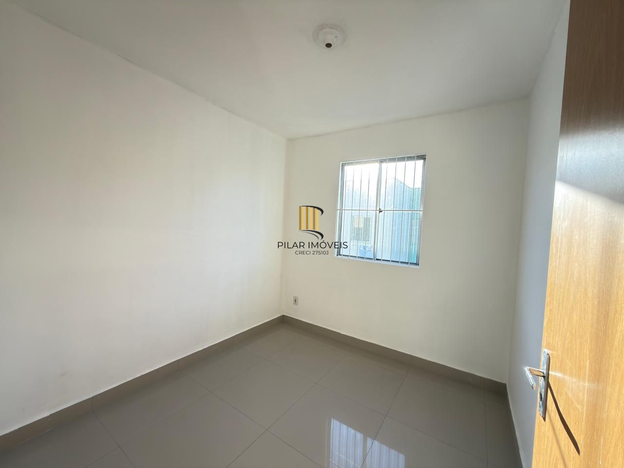 Apartamento 2 dormitórios na restinga