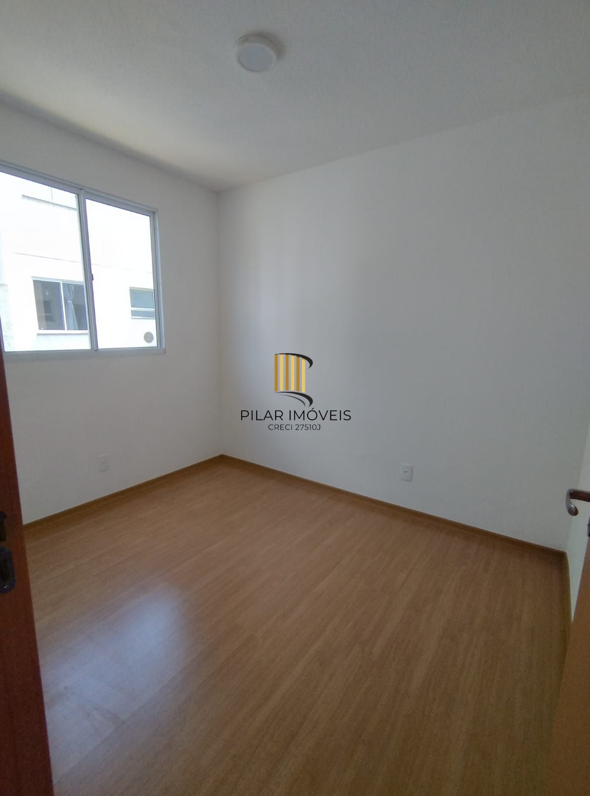 Apartamento de 2 Dormitórios Localizado na Av.Protasio