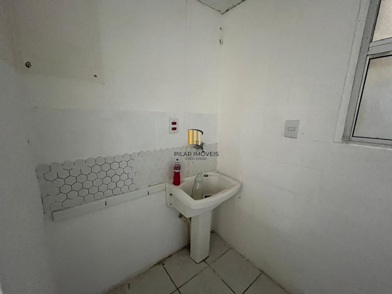 Apartamento no bairro Campo Novo - 2 dormitórios - 1 vaga de garagem