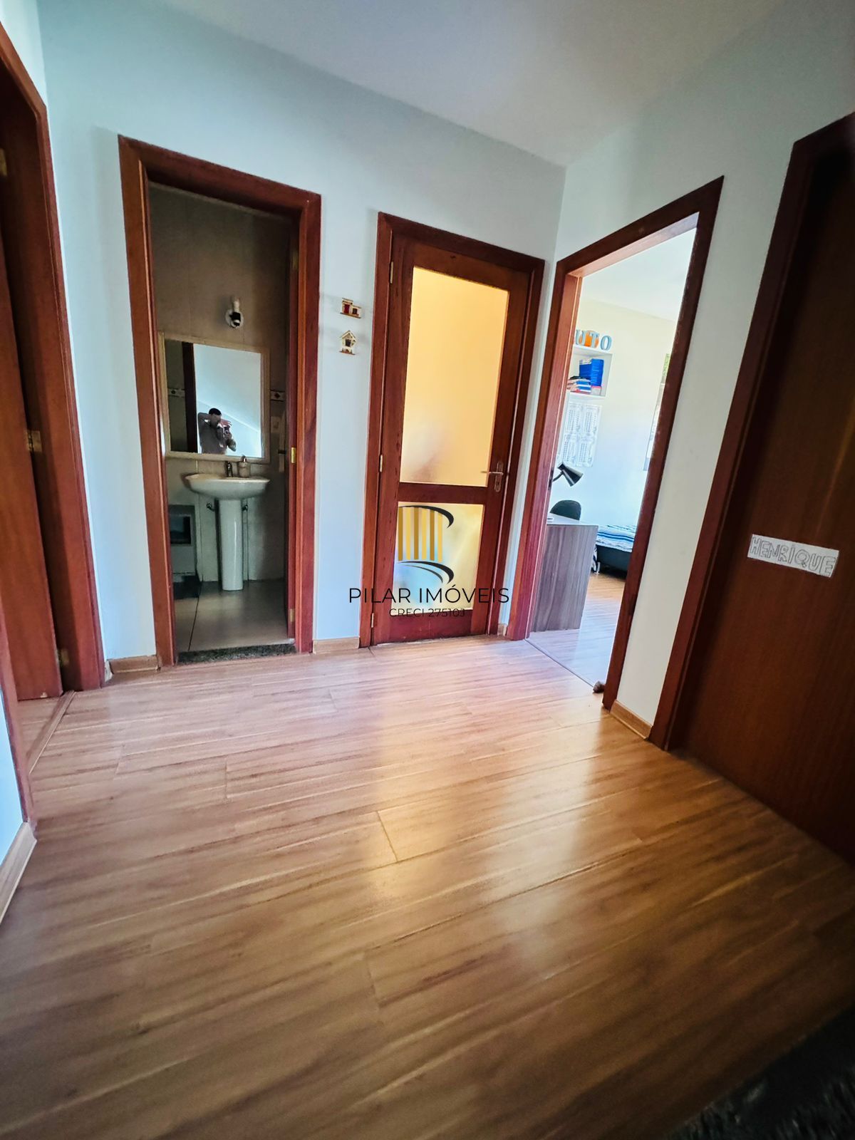 Casa no bairro Hípica - 3 dormitórios