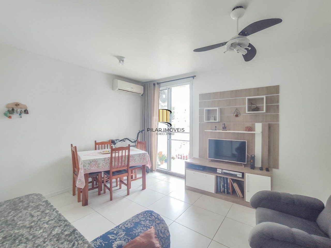 Apartamento no bairro Cristal - 3 dormitórios