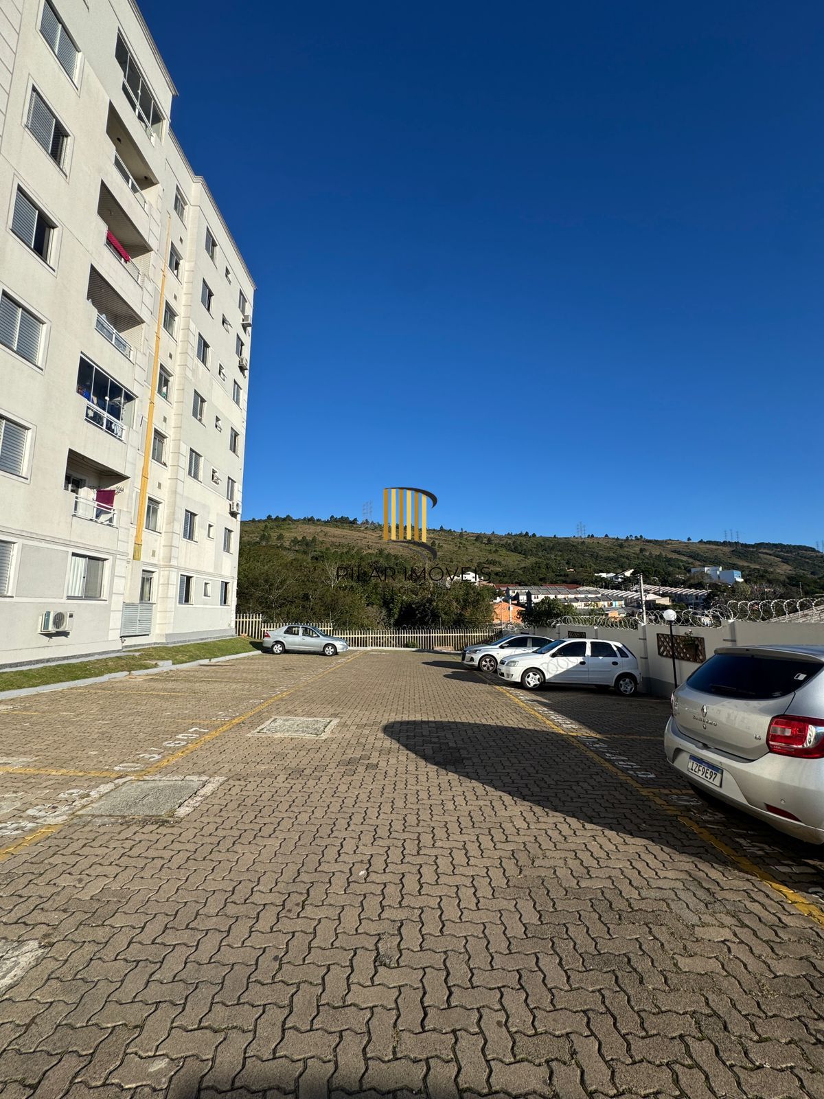 Apartamento na Protásio Alves com 2 dormitórios - 1 suíte - 1 vaga escriturada