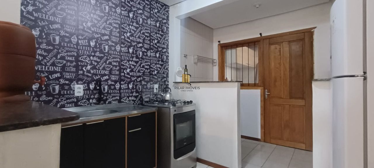 Casa 2 dormitórios no bairro Aberta dos Morros