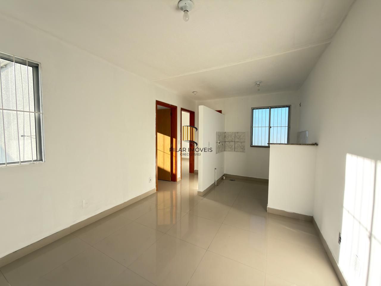 Apartamento 2 dormitórios na restinga